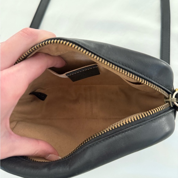 Authentic Gucci Black Mini GG Marmont Camera Bag EUC - Picture 7 of 15
